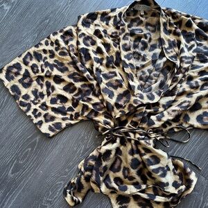 Leopard Print Wrap Top / S